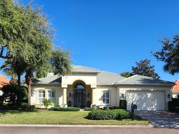 17 Las Palmas Way, Palm Coast, FL 32137