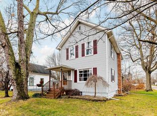 900 S 7th St, Saint Clair, MI