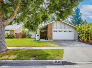 3209 S Center St, Santa Ana, CA 92704