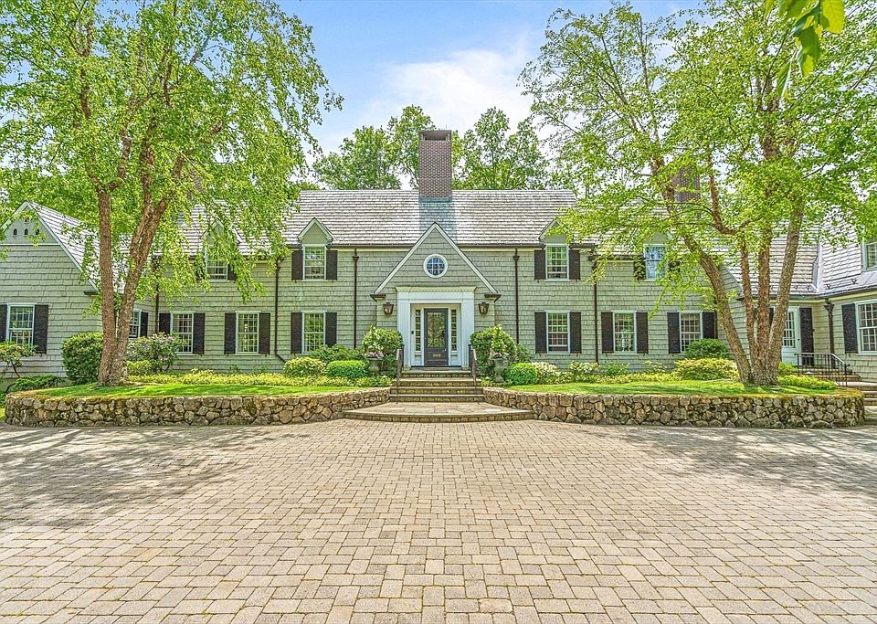 1st image of 200 Cliff Rd