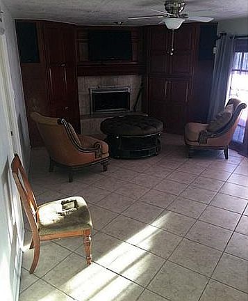 4th image of 1363 Vista Granada Dr
