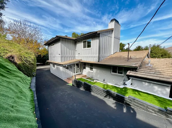 10040 Wentworth St, Sunland, CA 91040