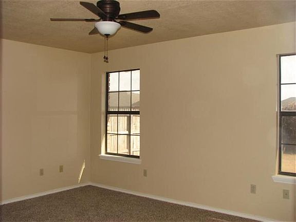 4th image of 1713 Morse Ave