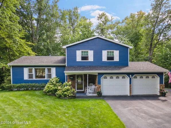 2 Canterbury Court, Albany, NY 12205