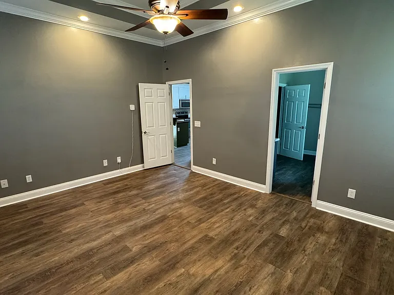 4301 Summer Hill Pl — Photo 13