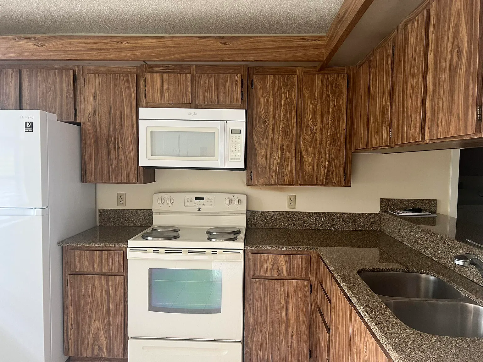 2 bed, 2.0 bath, 1442 sqft, $2,300 — Photo 4