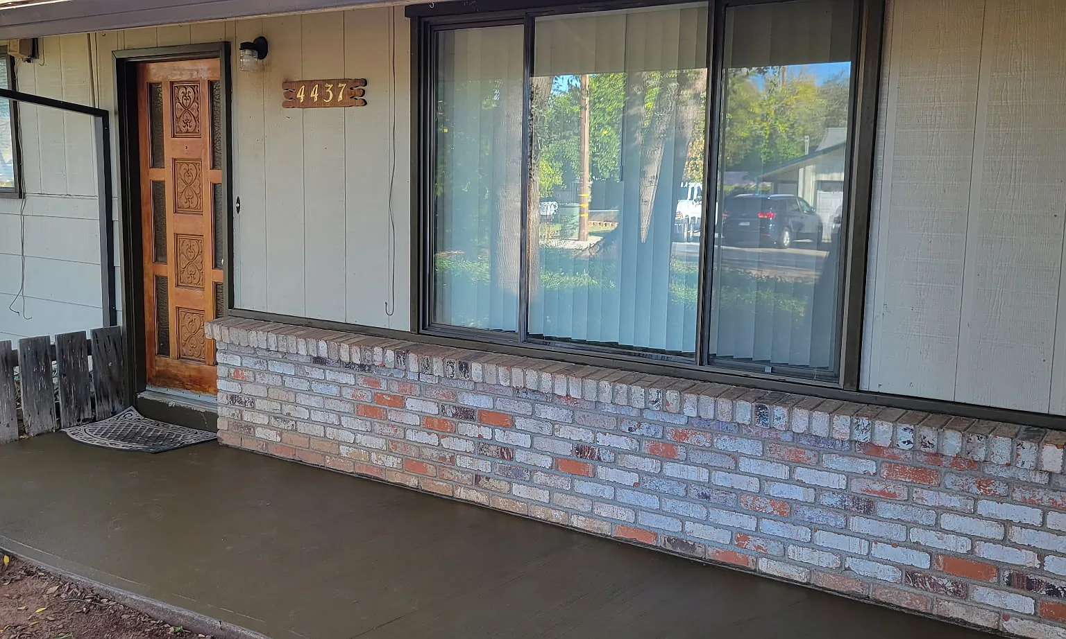 3 bed, 1.5 bath, 1550 sqft, $2,100 — Photo 2