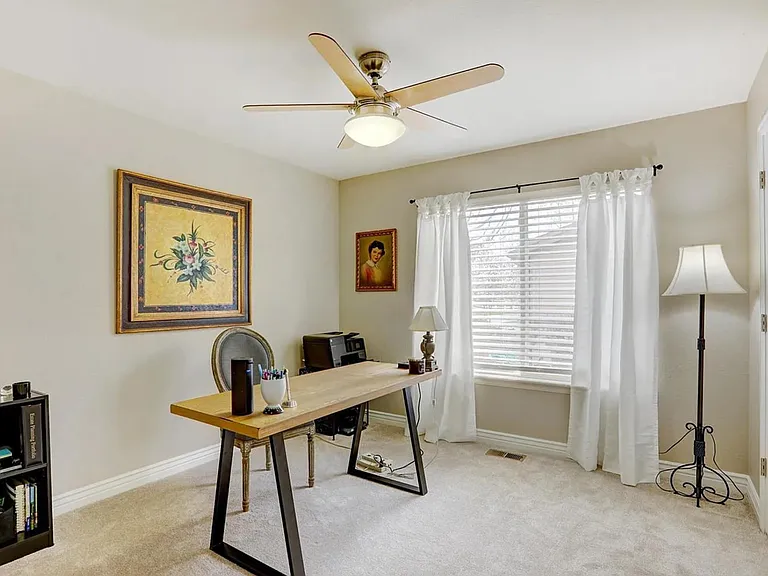 4400 Crestone Cir — Photo 16