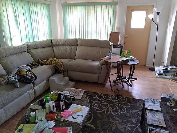 5th image of 412 Union St
