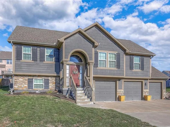 8954 NE 116th Ter, Kansas City, MO 64157