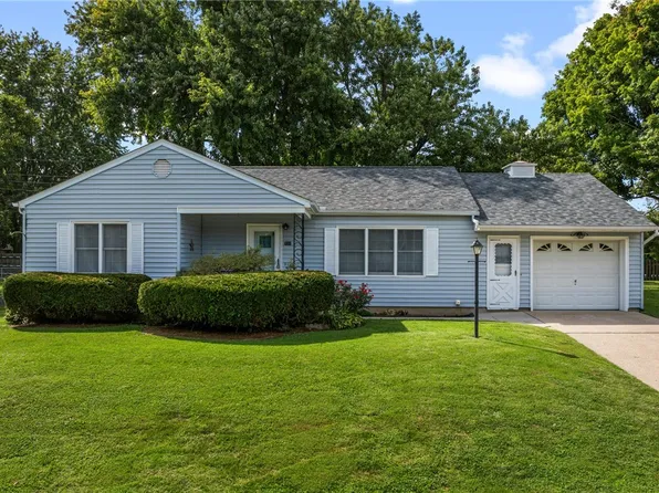 731 Crestview Ave, Wilmington, OH 45177