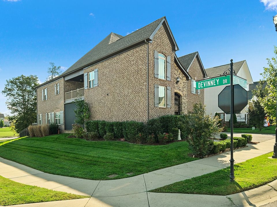 9024 Headwaters Dr Franklin TN Zillow