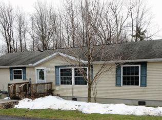 4153 Butternut Dr, Walnutport, PA 18088