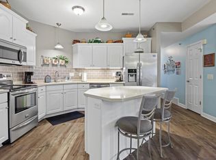 244 Fairview Cir #244, Waunakee, WI 53597