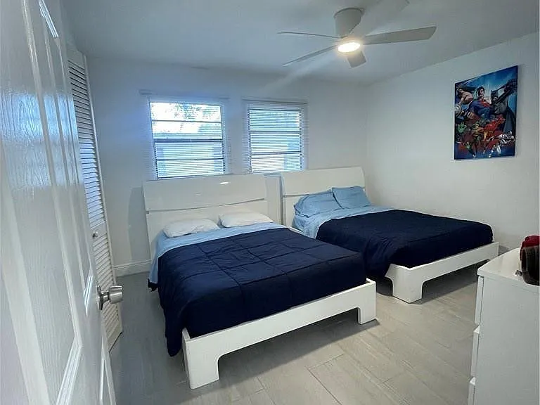 4174 SW 51st St #2 — Photo 9