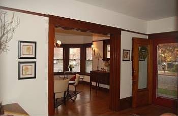 4th image of 904 Cowper St