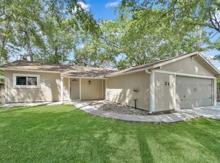 21 Gambrel Oak Pl, Spring, TX 77380