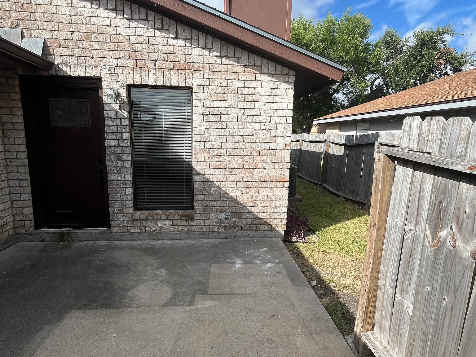 2 bed, 1000 sqft, $1,395 — Photo 4