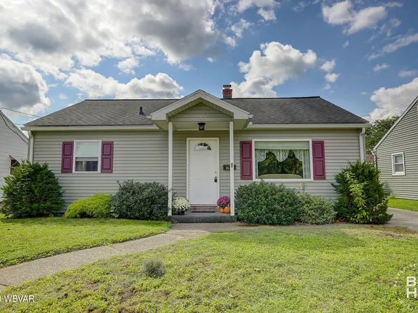 422 4th St, Montoursville, PA 17754