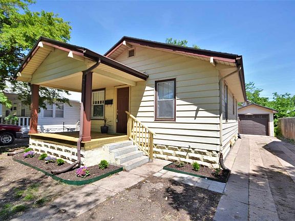 3rd image of 120 W 16th Ave