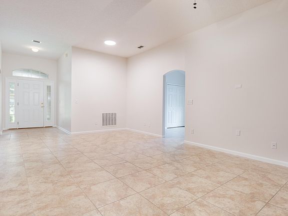 3rd image of 917 Mineral Creek Dr
