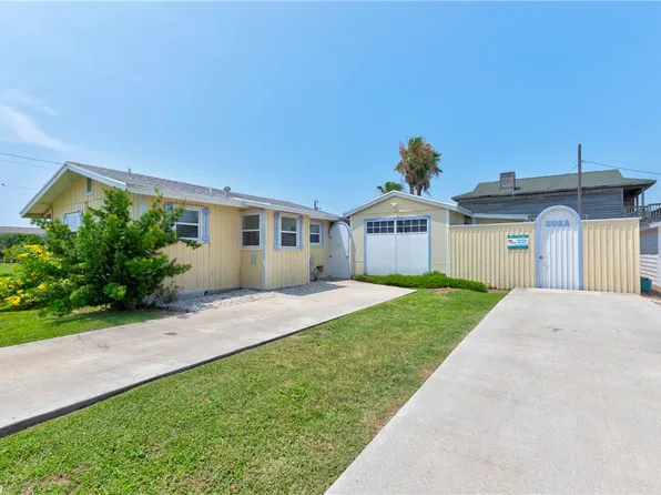 202 Trojan St, Port Aransas, TX 78373