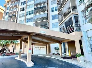1200 Saint Charles Pl APT 218, Hollywood, FL 33026