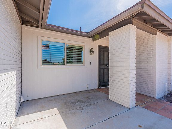 5th image of 5755 W CHOLLA Street