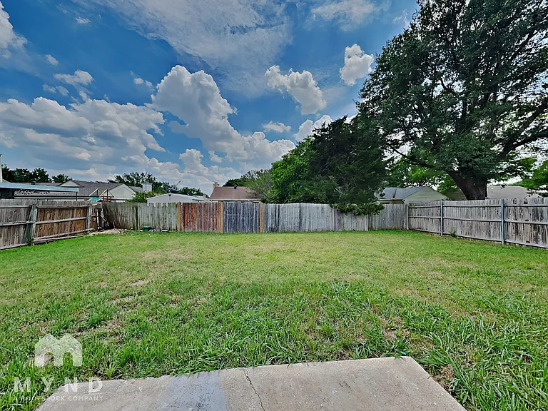 3732 Farm Field Ln — Photo 15