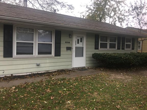 4th image of 2328 N Fairmount St