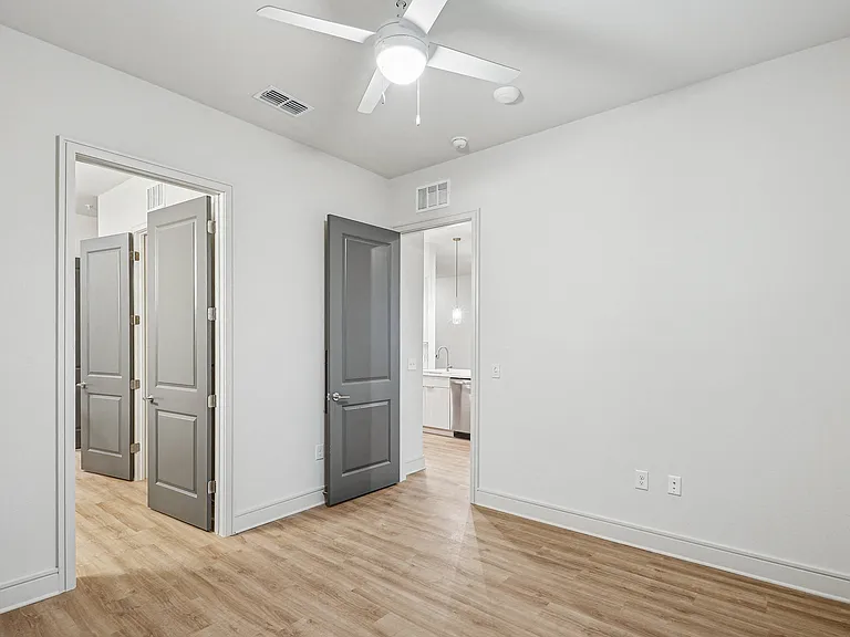 Sopra Luxury Living — Photo 58