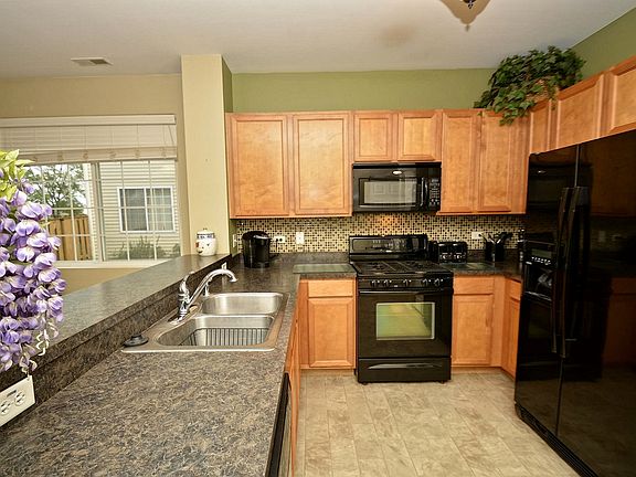 2nd image of 1326 Kettleson Dr