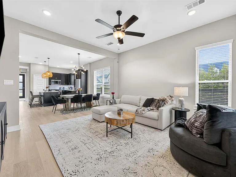 18403 Vivacious Ln — Photo 9