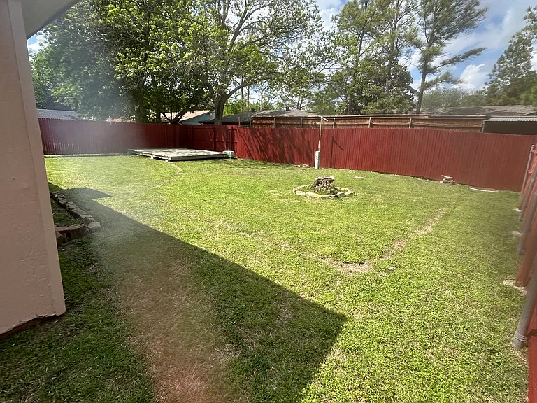 423 Marsha St — Photo 7