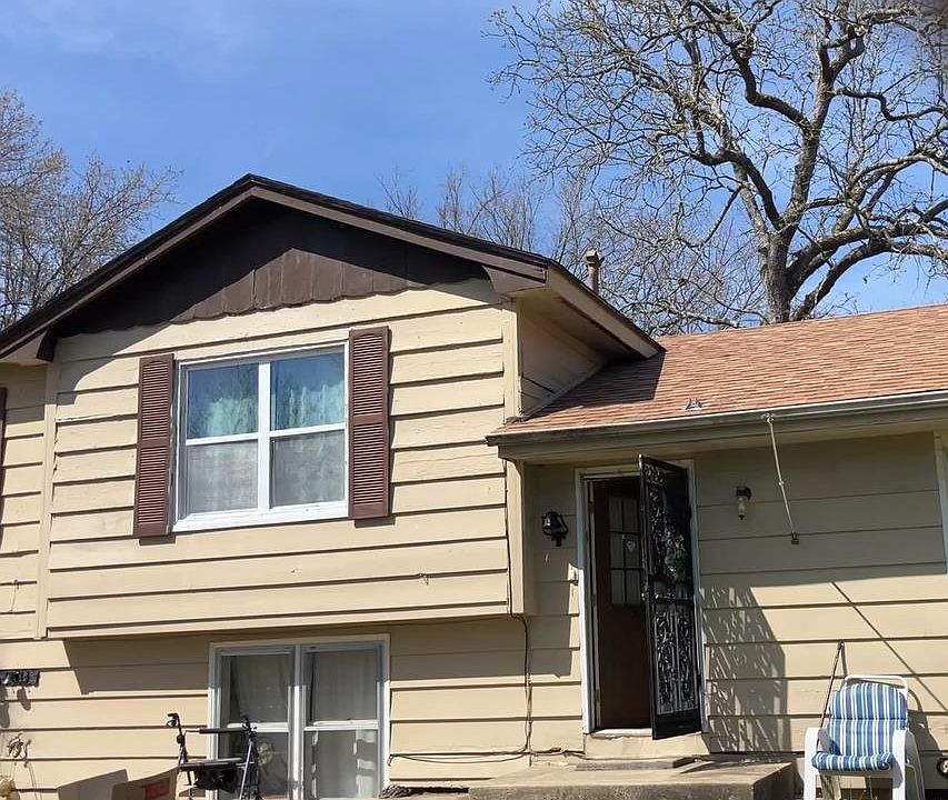 1st image of 82 Topez Dr