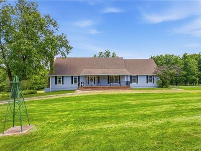 20208 S Bridle Ln, Peculiar, MO, 64078