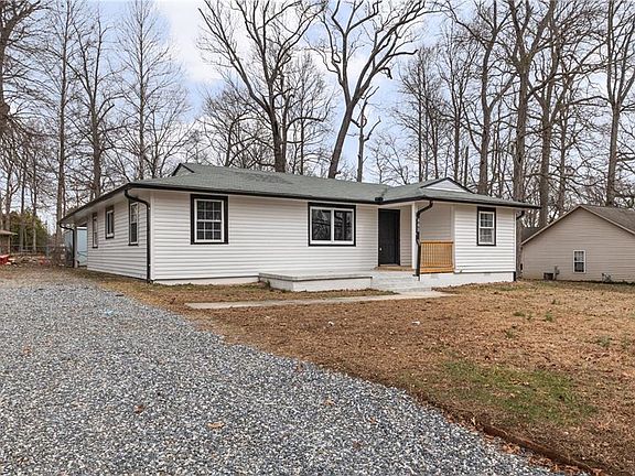 4th image of 220 Hedgecock Rd