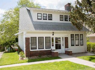 954 Tressa St, Dubuque, IA 52003