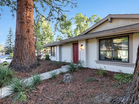 3rd image of 1480 Triborough Ln