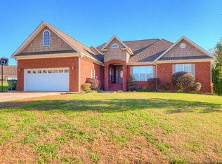8718 Cody Dan Ct, Ooltewah, TN 37363