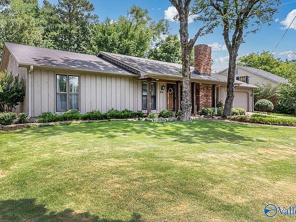 4th image of 914 Way Thru The Woods SW