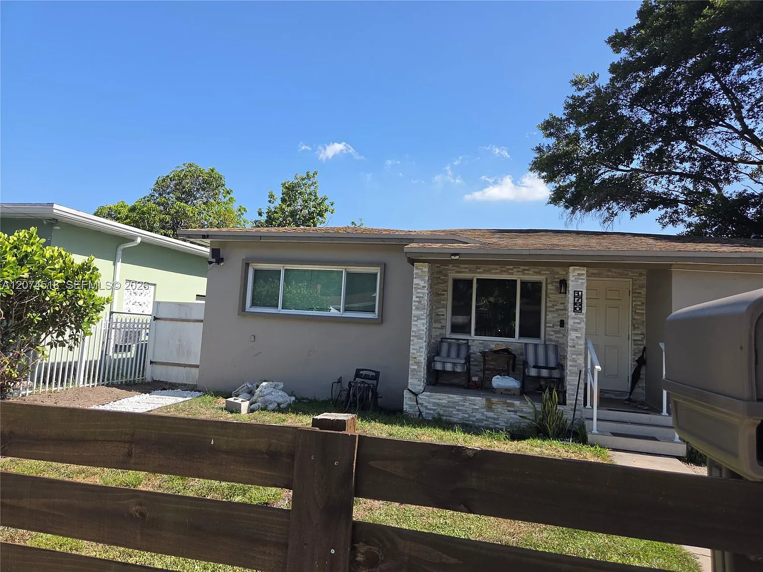 Floral Pk 1st Amd — Photo 2