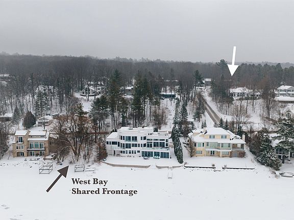 5th image of 6418 Franklin Woods Dr