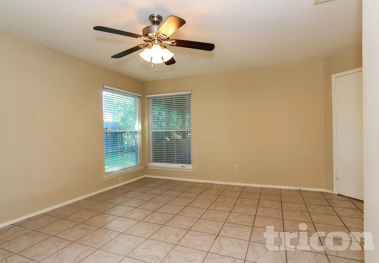 12211 Kleinmeadow Drive Houston TX — Photo 2