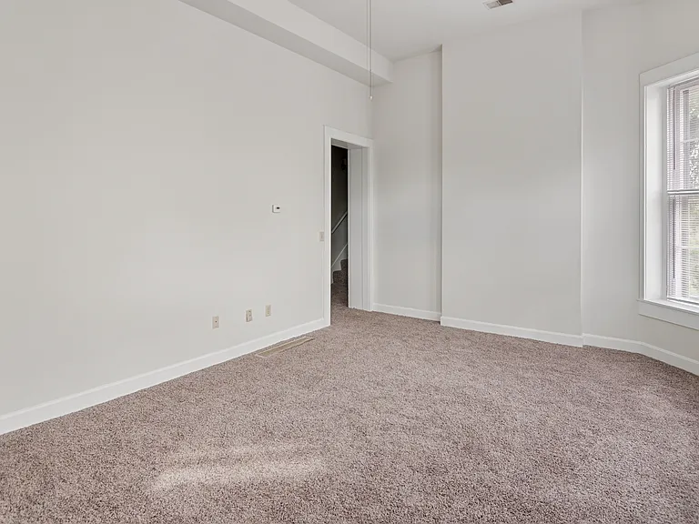 922 S 6th St #5 — Photo 18