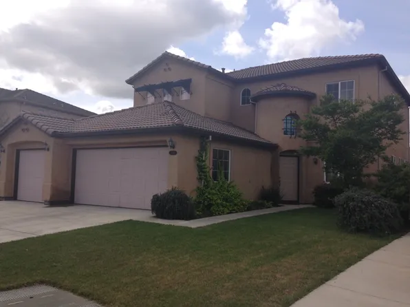 1375 Primavera Ave, Manteca, CA 95336