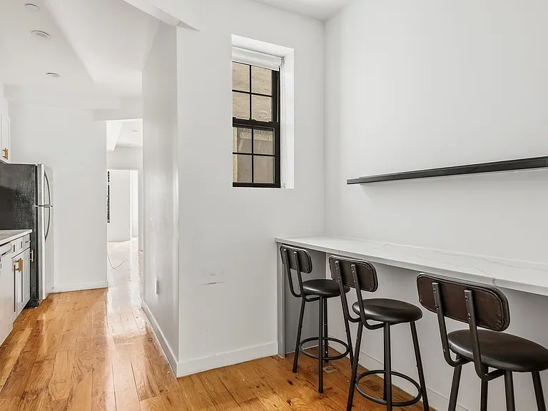 1663 Madison St #1L — Photo 2