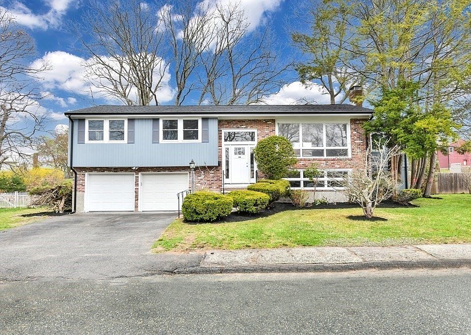 35 Connolly St, Randolph, MA 02368 Zillow