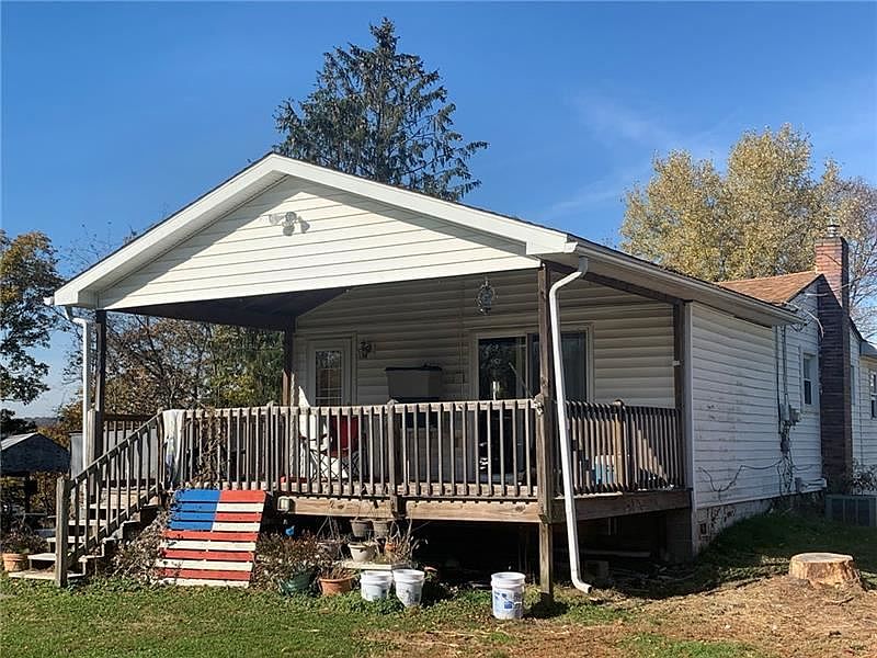1st image of 135 Shirley Dr