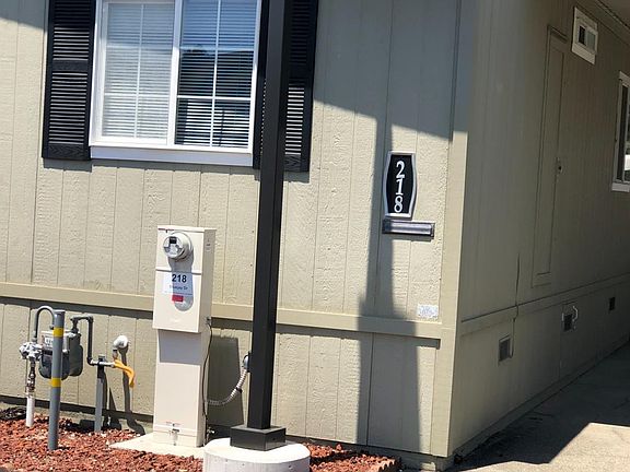 2nd image of 218 Bluejay Drive